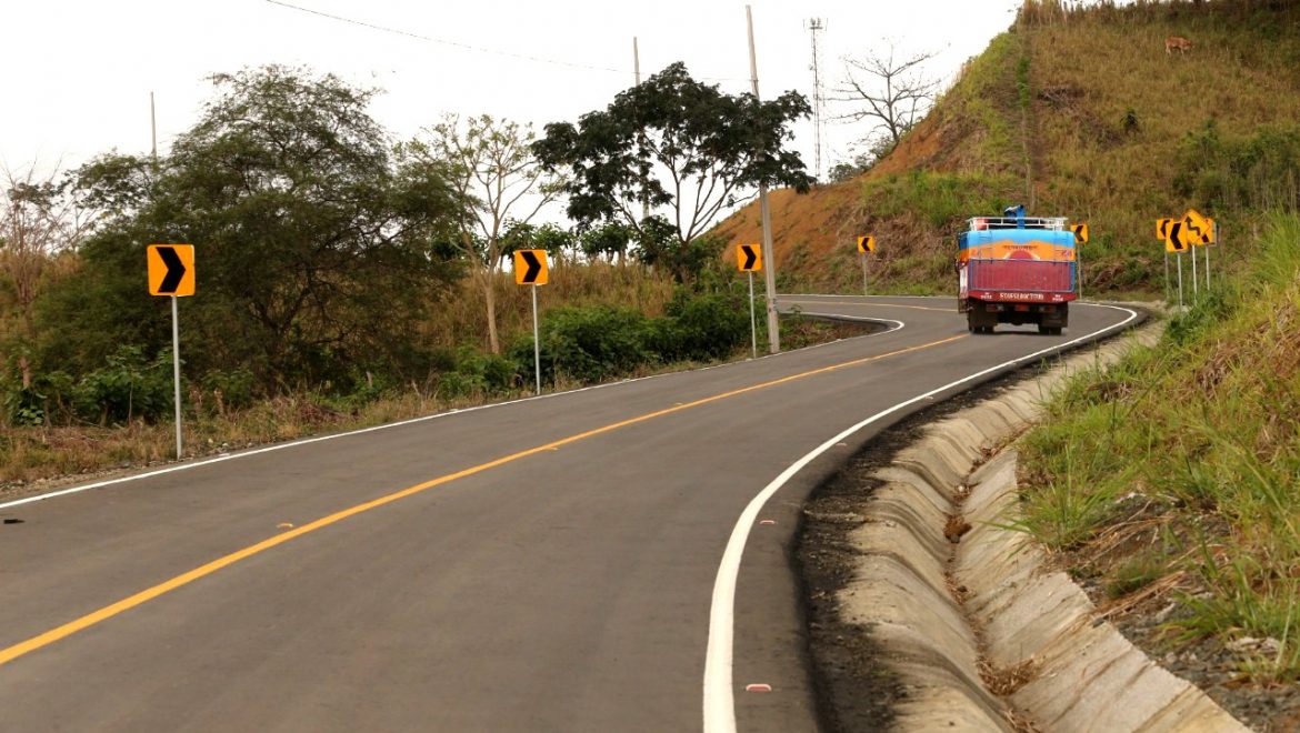 Boyacá de Chone disfruta de una nueva vía