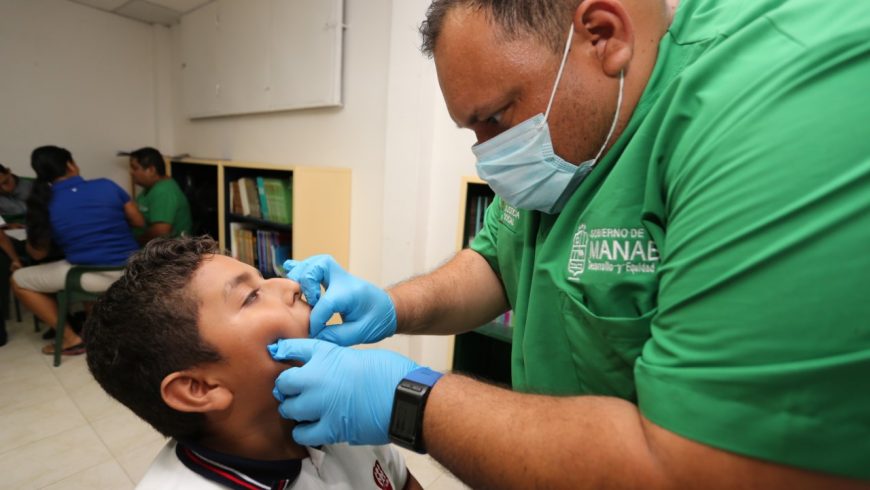 365 beneficiados por las brigadas médicas del Gobierno de Manabí