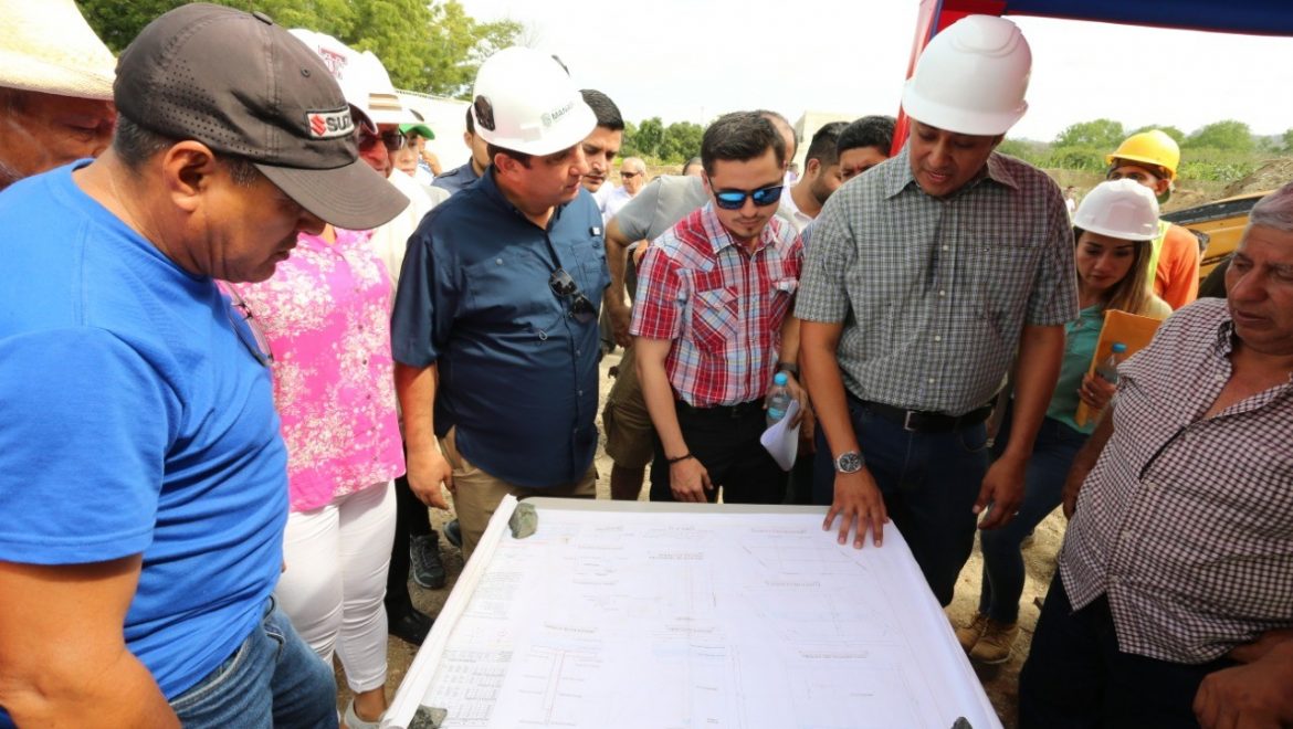 Seis puentes y una obra de drenaje unirán comunidades en Manabí